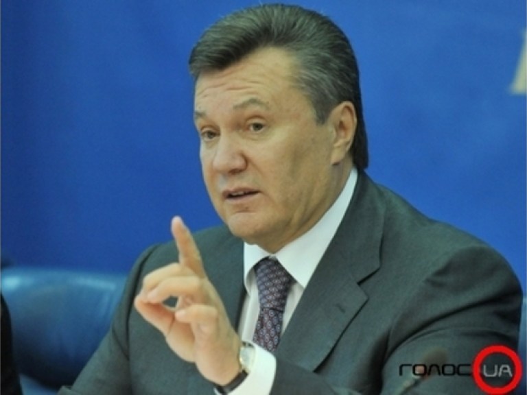 Янукович предлагает переголосовать «языковой» закон — Герман