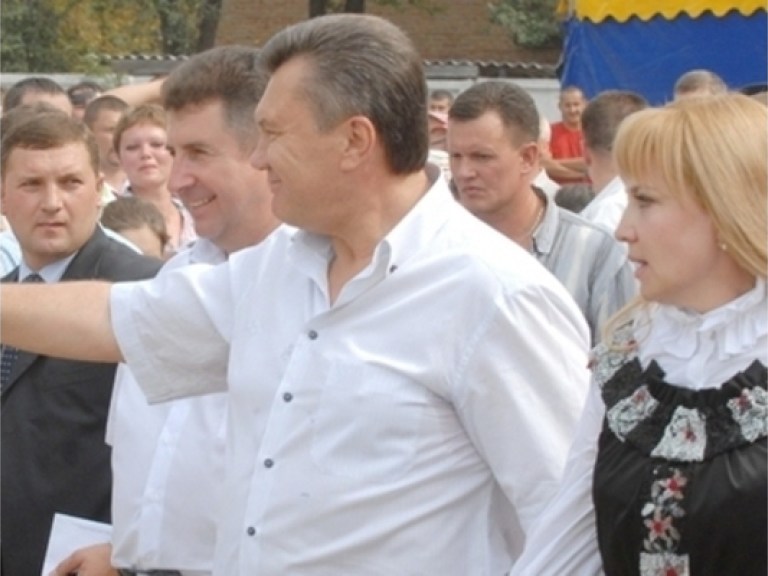 В Харькове аттракцион не захотел катать Януковича и его делегацию &#8212; СМИ