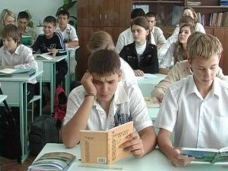 Эксперт объяснил причину образовательных нововведений