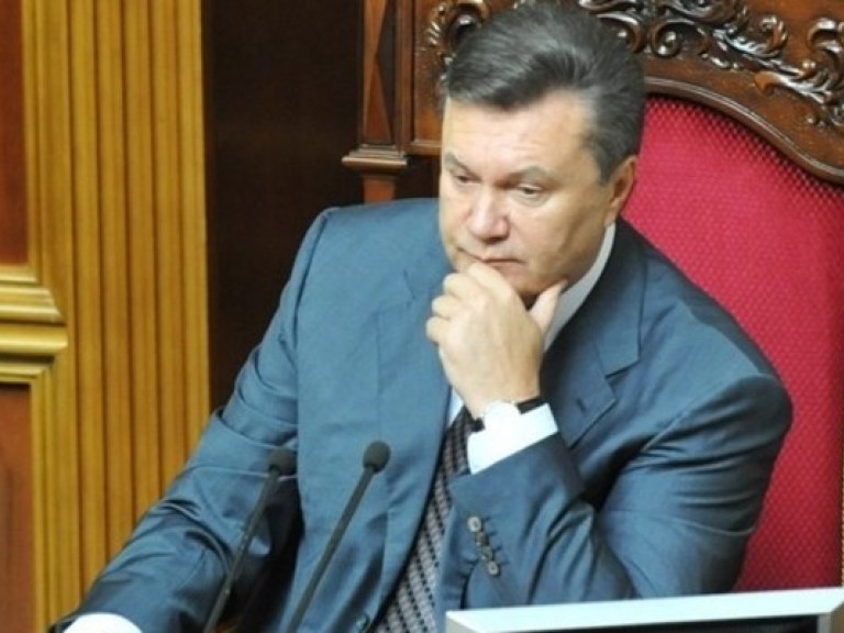 Мирошниченко: Янукович не будет выступать в парламенте — хватит и речи на День Независимости
