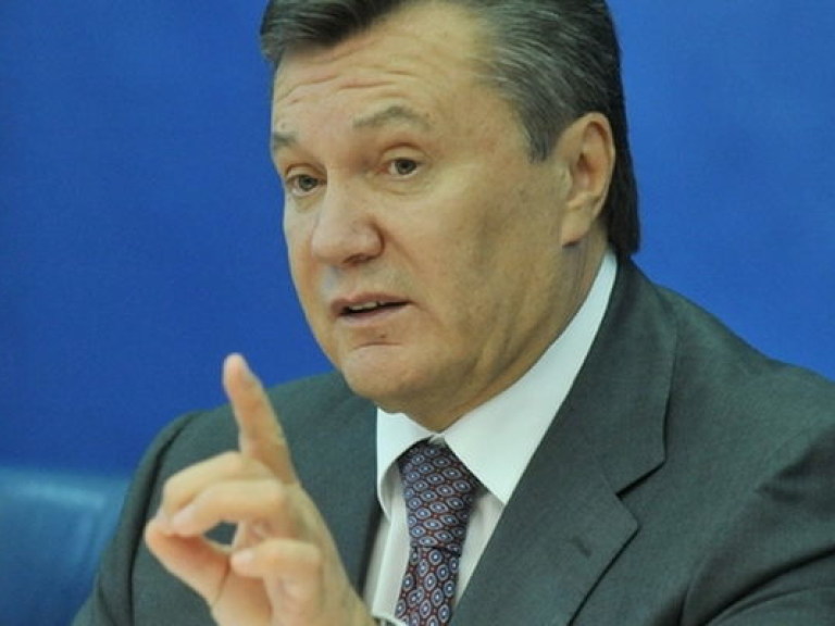 Янукович обсудит «честность выборов» на Совете регионов