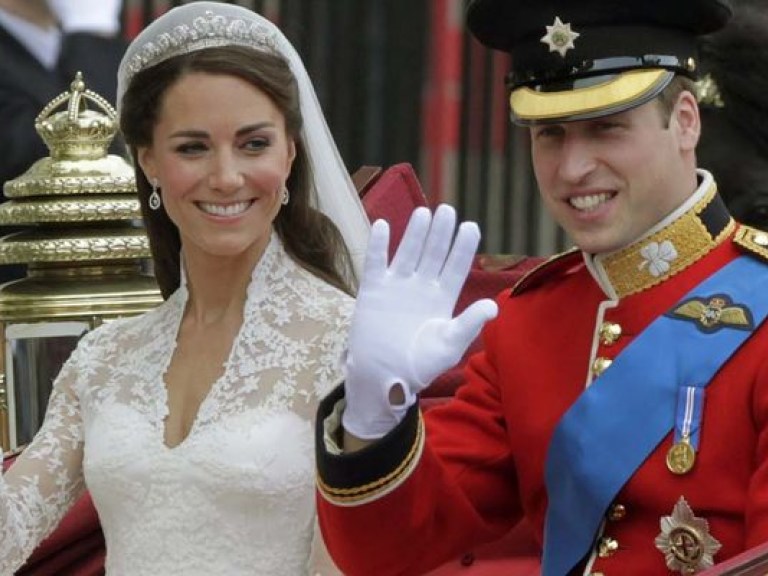 Французкий таблоид опубликовал фото обнаженной принцессы Великобритании