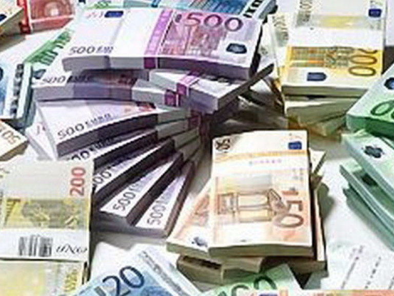 Евро может подорожать до 12 гривен — экономист