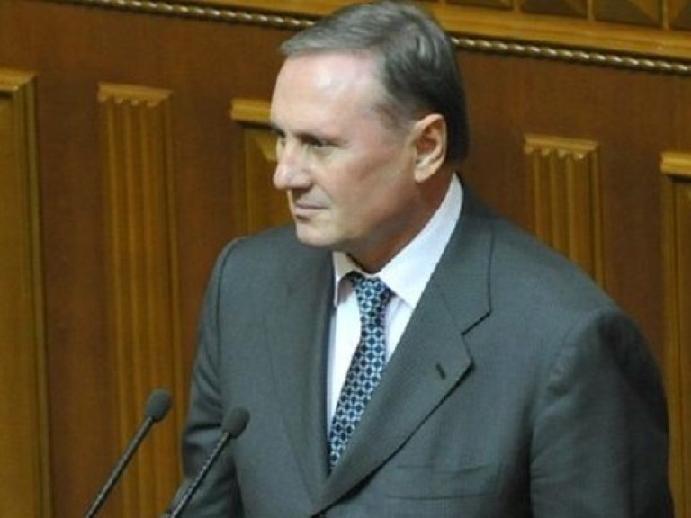 Ефремов посетовал, что депутаты не могут взять отпуск