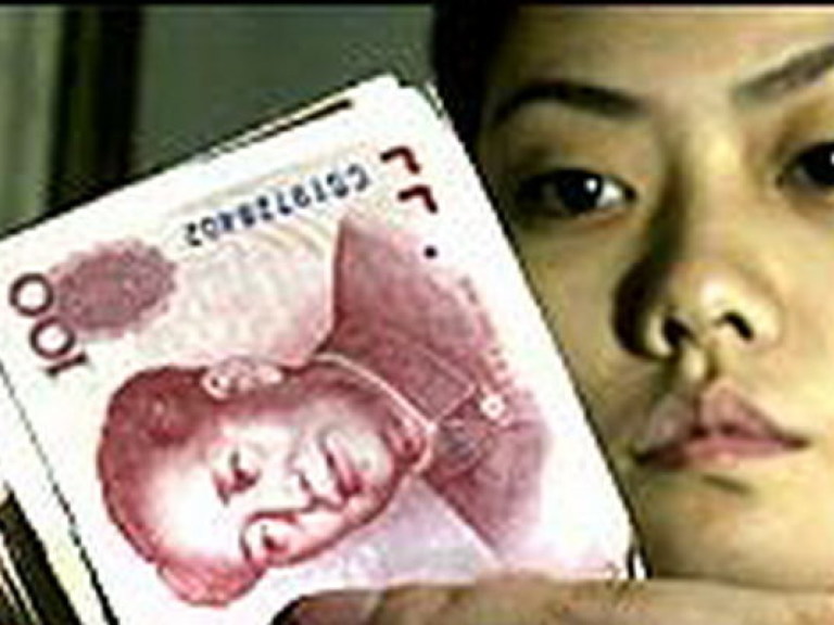 Премьер России пророчит Украине переход на китайские юани