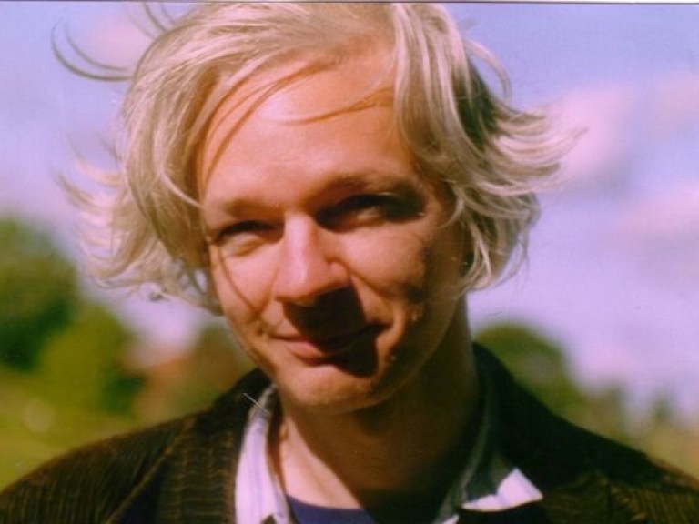 Книга основателя WikiLeaks опубликована вопреки его воле
