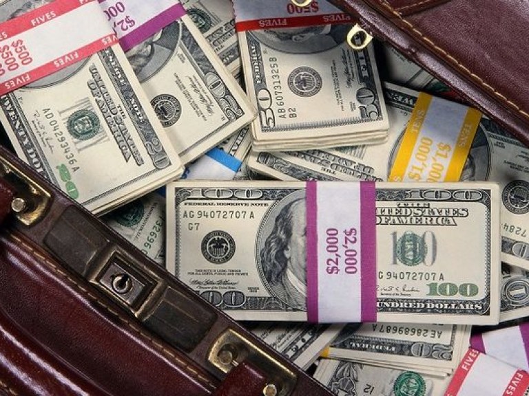 100 богатейших украинцев владеют 80% ВВП страны