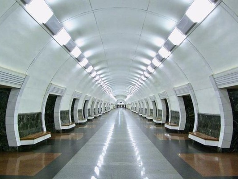 В Киеве очередное «минирование» станции метро