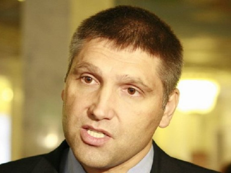Президент требует завтра рассмотреть постановление законопроекта о клевете — Мирошниченко