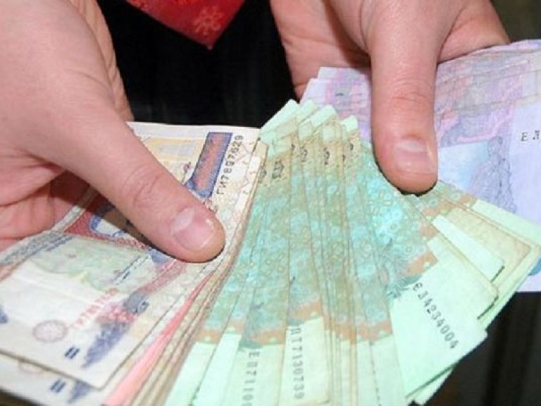 Ставки по депозитам начнут снижаться в ноябре — банкир