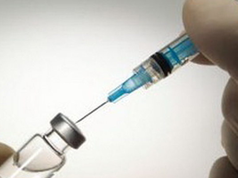 Вакцины от гриппа появятся после 20 октября — иммунолог
