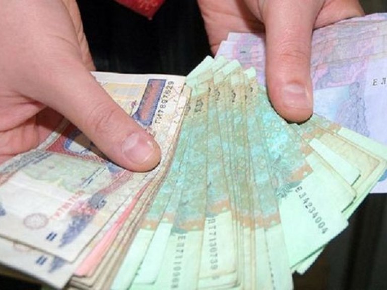 Среди украинцев вырос уровень доверия к национальной валюте &#8212; эксперт