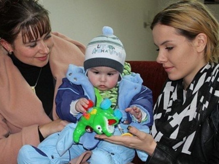 В Николаев из Москвы вернулся малыш, брошенный после рождения своей матерью