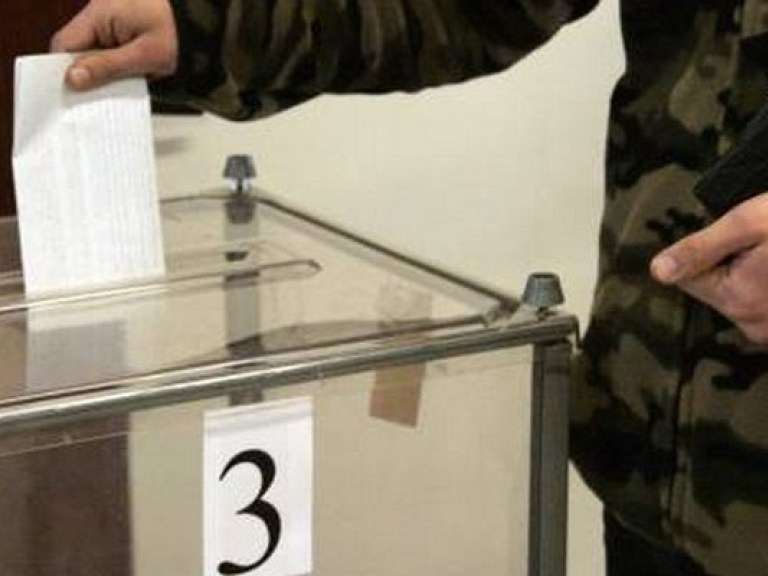 В Днепродзержинске пациентов психбольницы &#171;убедили&#187; голосовать за регионалов