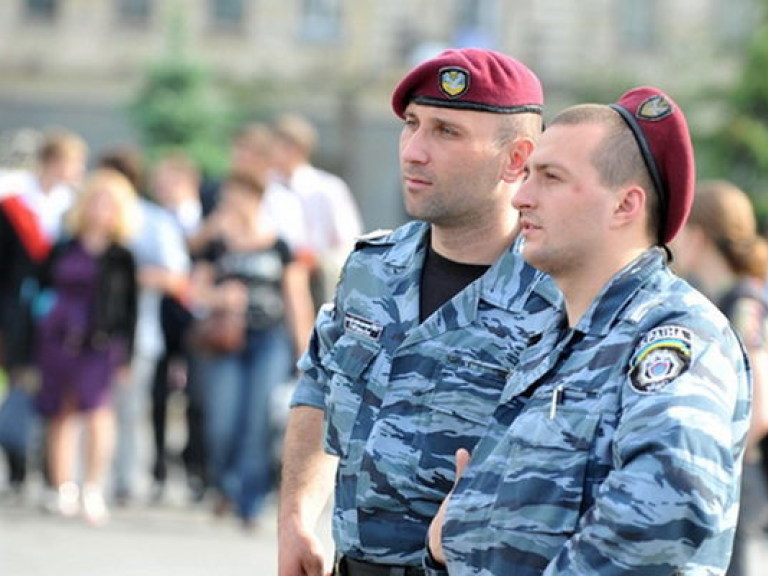 Милиция не искала Мазурка, а ждала, пока люди сами его сдадут — эксперт