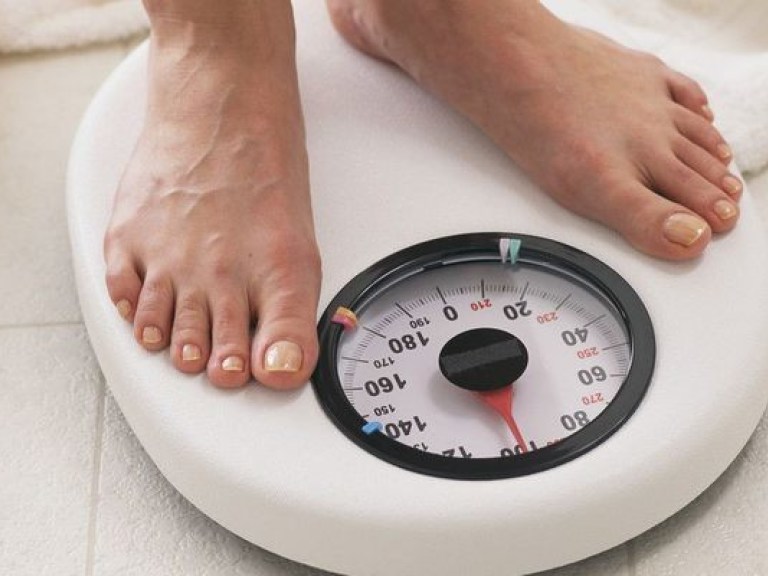Диетологи развенчали шесть мифов о похудении