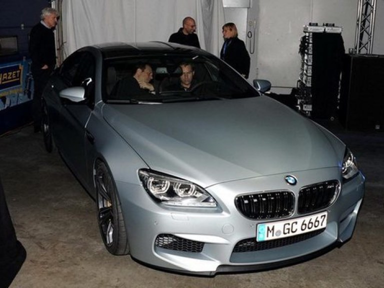 Серийный BMW M6 Gran Coupe на закрытым показе