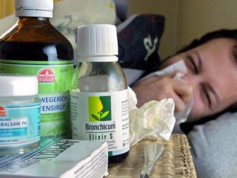Болеть дорого: лечение простуды и гриппа подорожало для украинцев на 20%