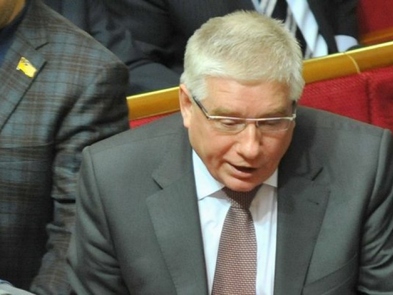 Чечетов клянется, что депутатов-совместителей в новом парламенте не будет