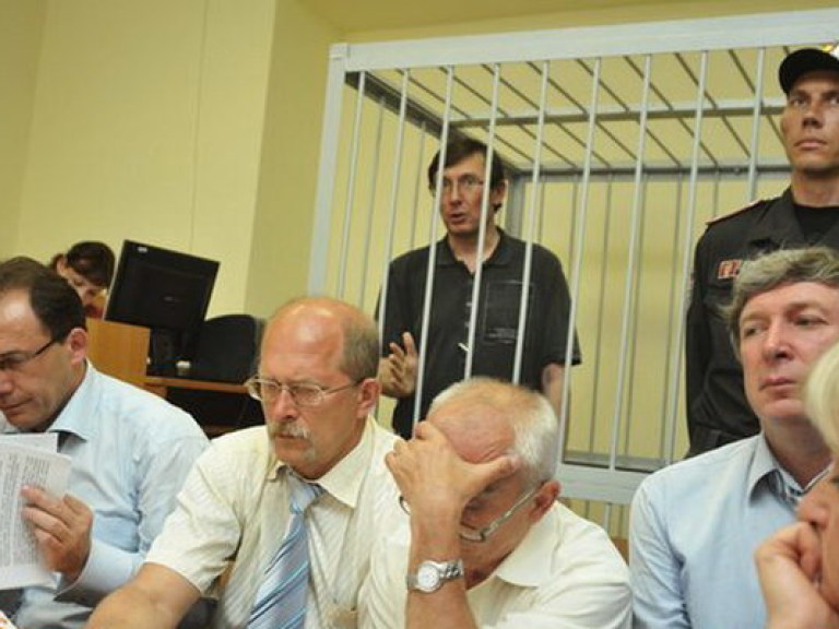 Защита Луценко просит суд при принятии решения по апелляции на приговор Луценко учесть решение ЕСПЧ