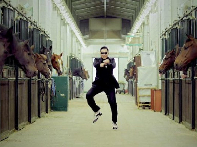 Клип Gangnam Style установил абсолютный рекорд просмотров на YouTube (ВИДЕО)