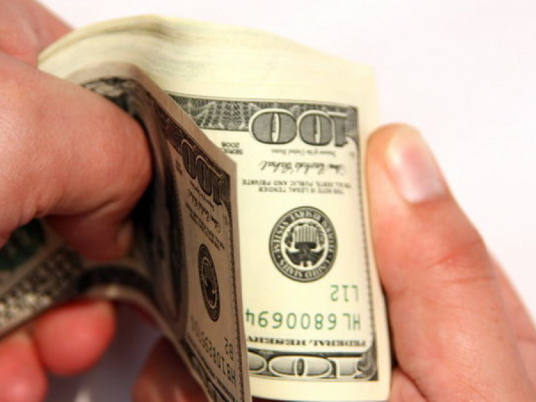 Украина вернется к «менялам» возле пунктов обмена валют — эксперт