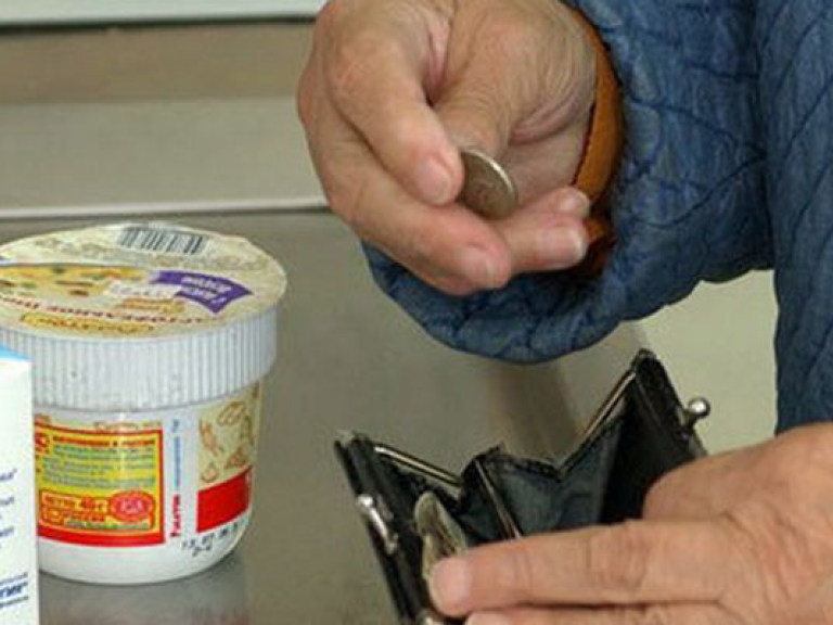 С принятием госбюджета-2013 украинцы станут беднее – нардеп