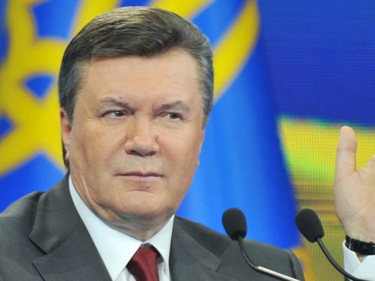 Вслед за Кузьминым американскую визу закроют и Януковичу?