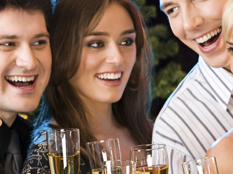 ТОП — 5 правил, как встретить Новый год без вреда для фигуры