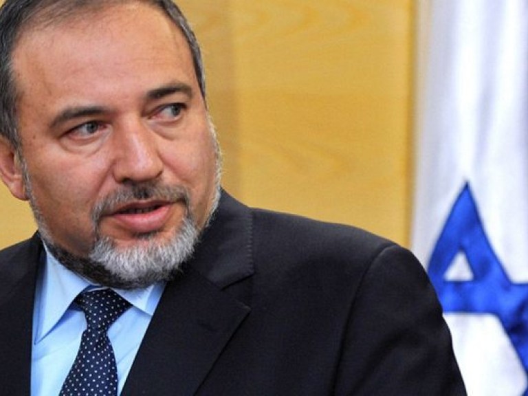 Глава МИД Израиля подал в отставку из-за скандала о незаконном «сливе» информации