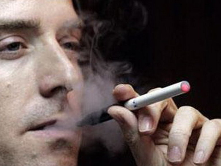 Табачные компании не пострадают от запрета на курение — Мирошниченко