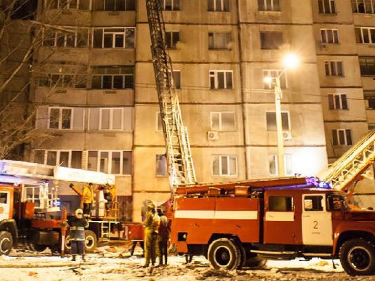 В Харькове похоронили жертв взрыва в многоэтажке