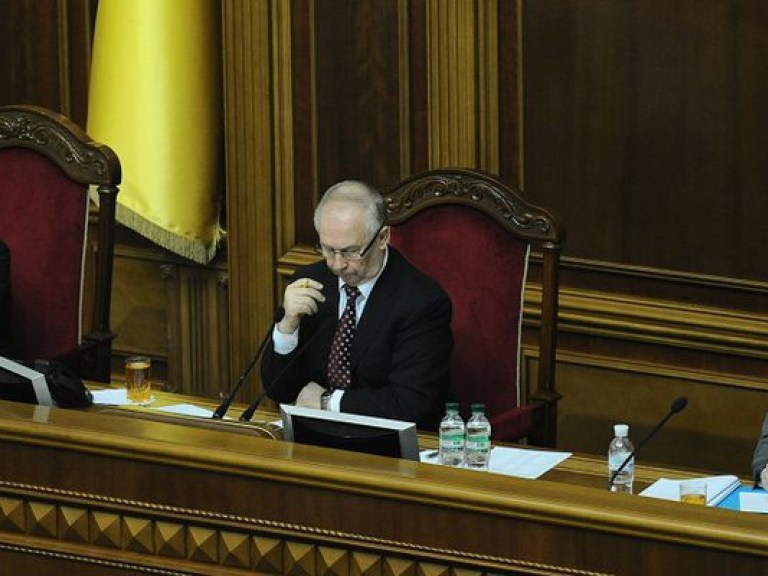Рыбак открыл последнее предновогоднее заседание парламента