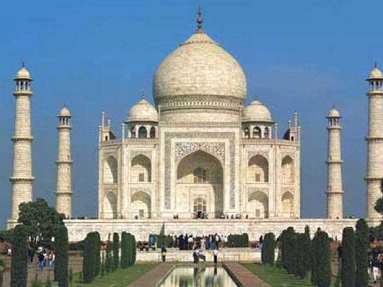 Горов уезжает в Индию медитировать