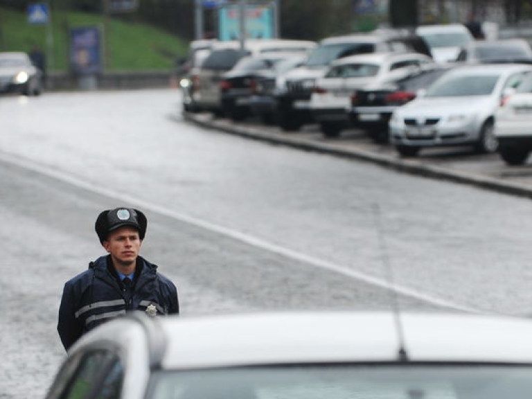 На автодорогах Киевской области появились псевдоинспекторы — ГАИ