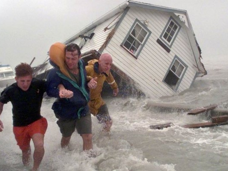 В 2012 году стихийные бедствия стоили миру 160 миллиардов долларов