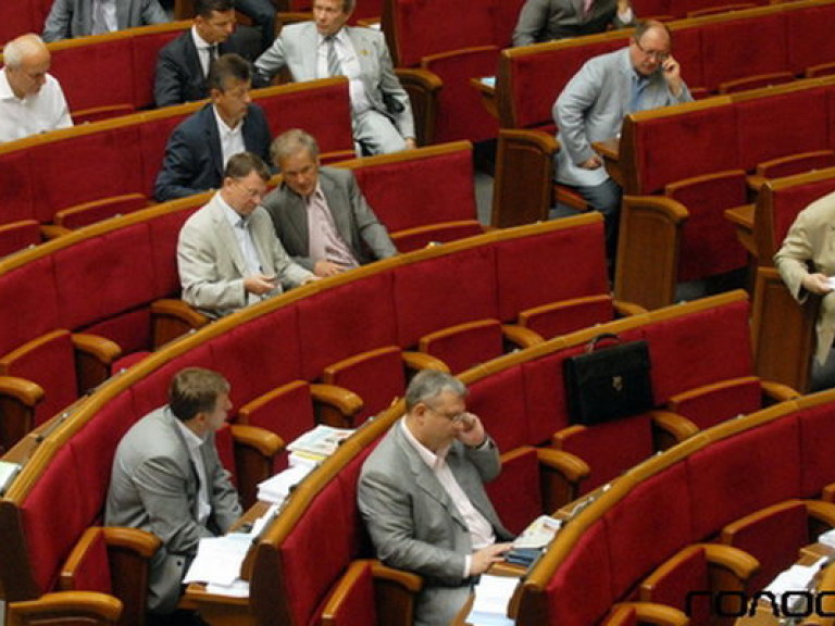 Парламент достиг компромисса, но КПУ голосовать не будет