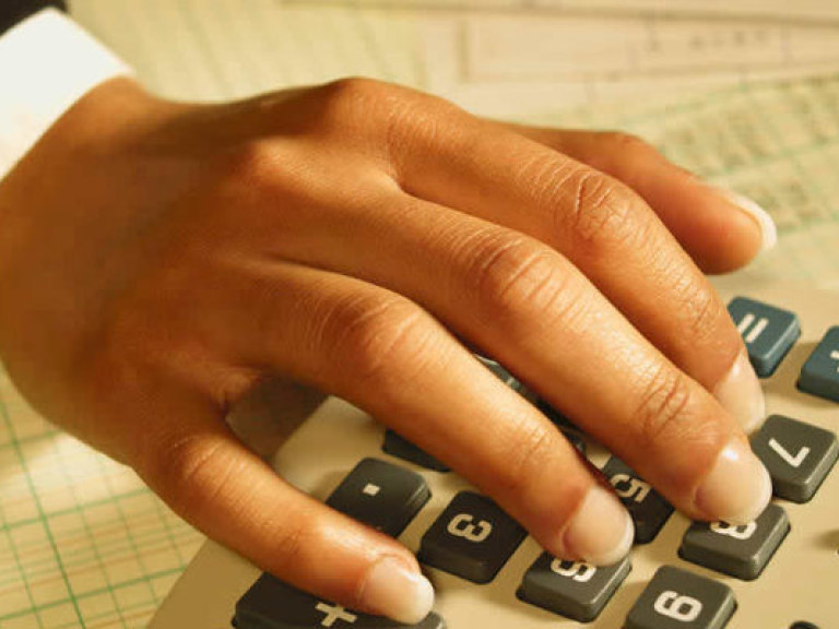 Ставки по гривневым депозитам снизятся — эксперт