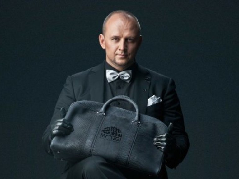 Потап стал писателем?