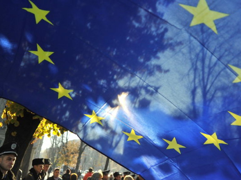 ЕС должен упростить визовый режим для украинцев &#8212; евродепутат