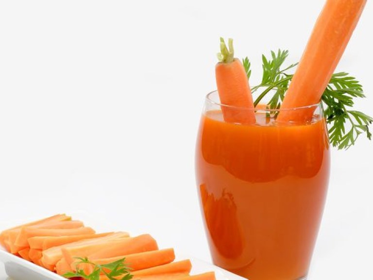 Морковный сок может навредить — ученые
