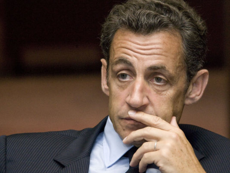 Николя Саркози планирует отправиться за Депардье