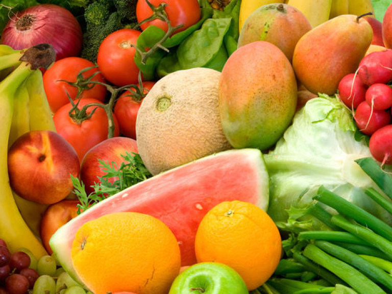 Эксперты рассказали, как выбирать овощи и фрукты