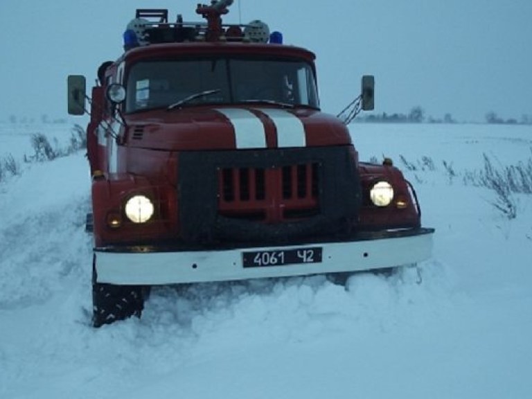 Из Киева за минувшие сутки вывезли более 500 тонн снега