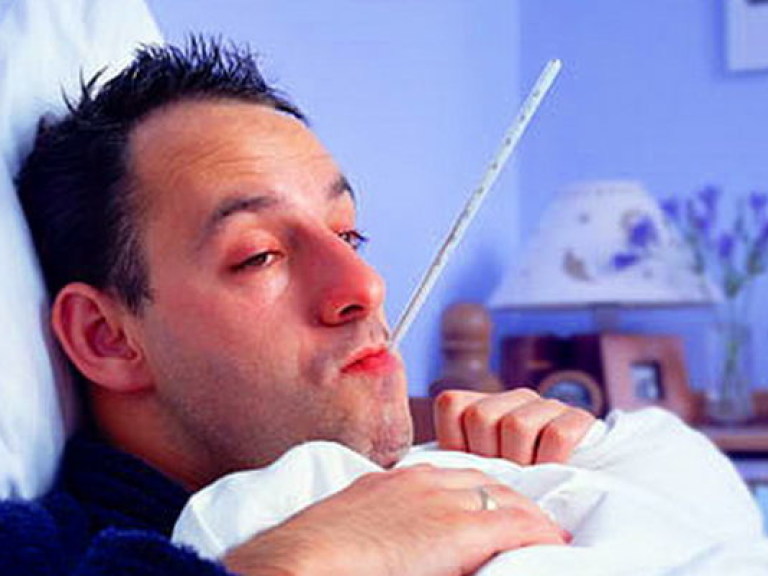 Найдена причина мужских «капризов» во время простуды