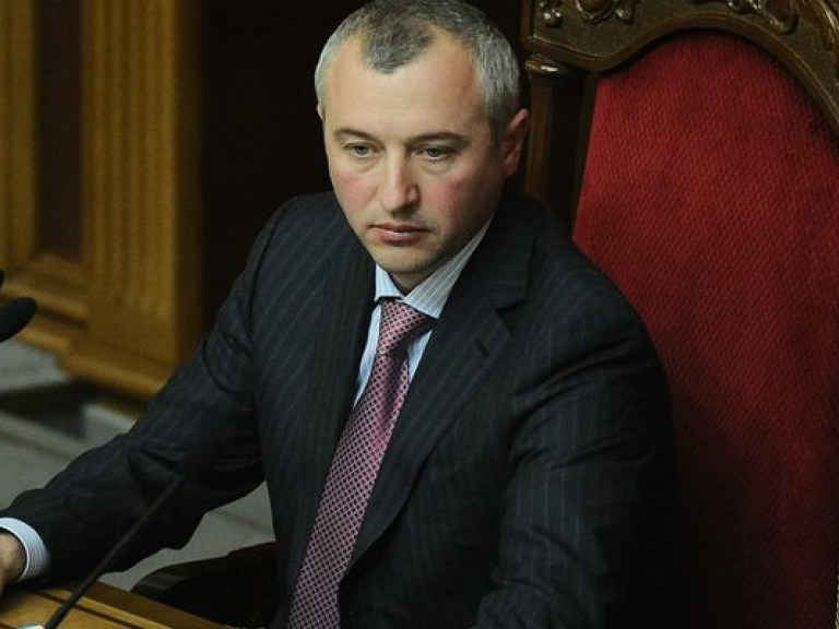 Собрание оппозиции в сессионном зале парламента было санкционировано спикером Рыбаком – Калетник