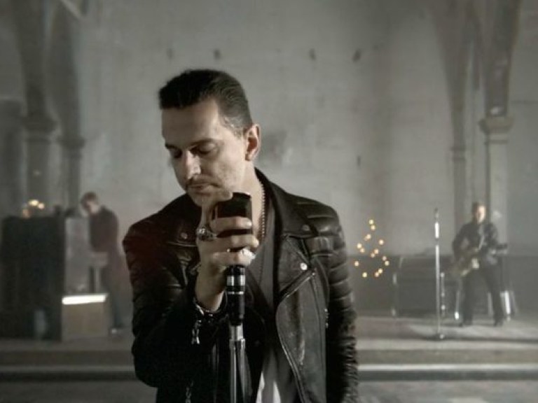 Группа Depeche Mode рассекретила новый клип «Heaven» (ВИДЕО)