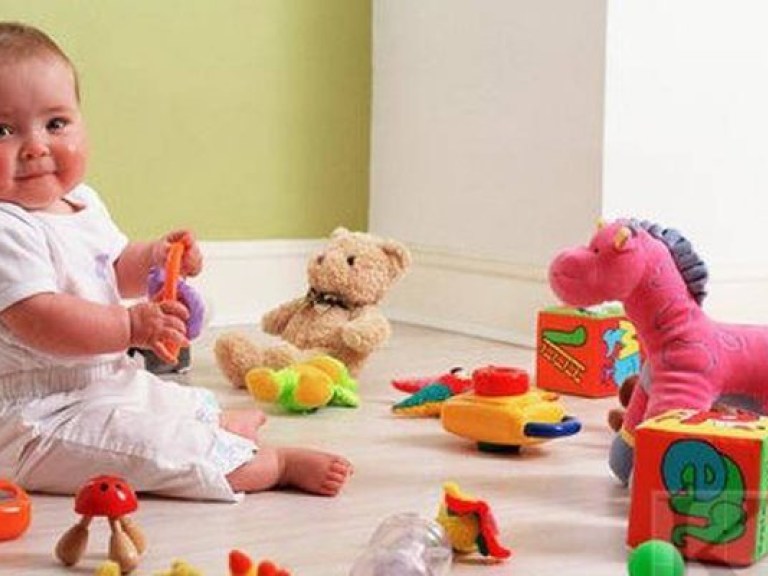 Психологи назвали самую полезную игрушку для маленьких детей