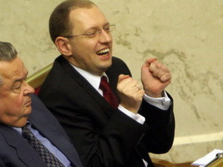Яценюк пообещал парламенту бойню