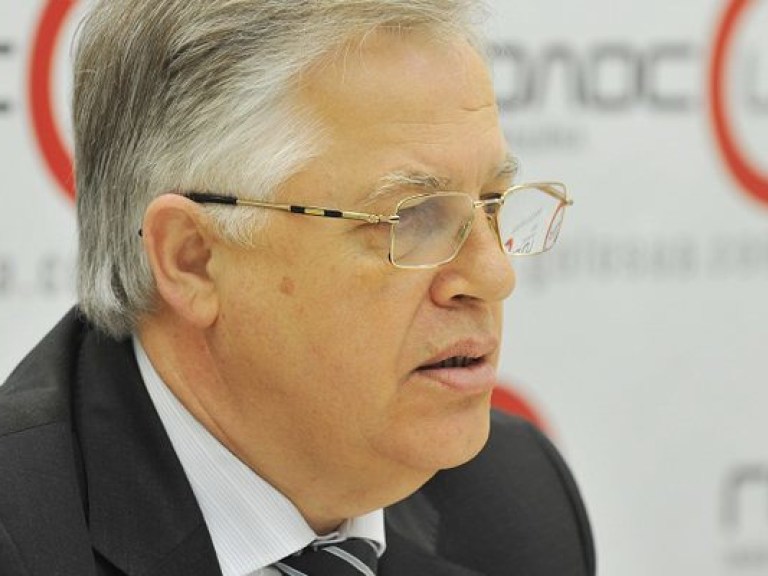 Неудовлетворительная работа ЖКХ обусловлена безнаказанностью чиновников — Симоненко